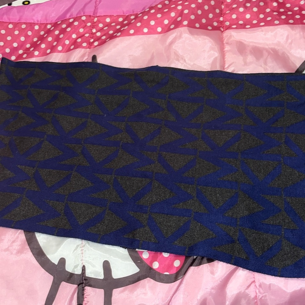 Micheal Kors scarf